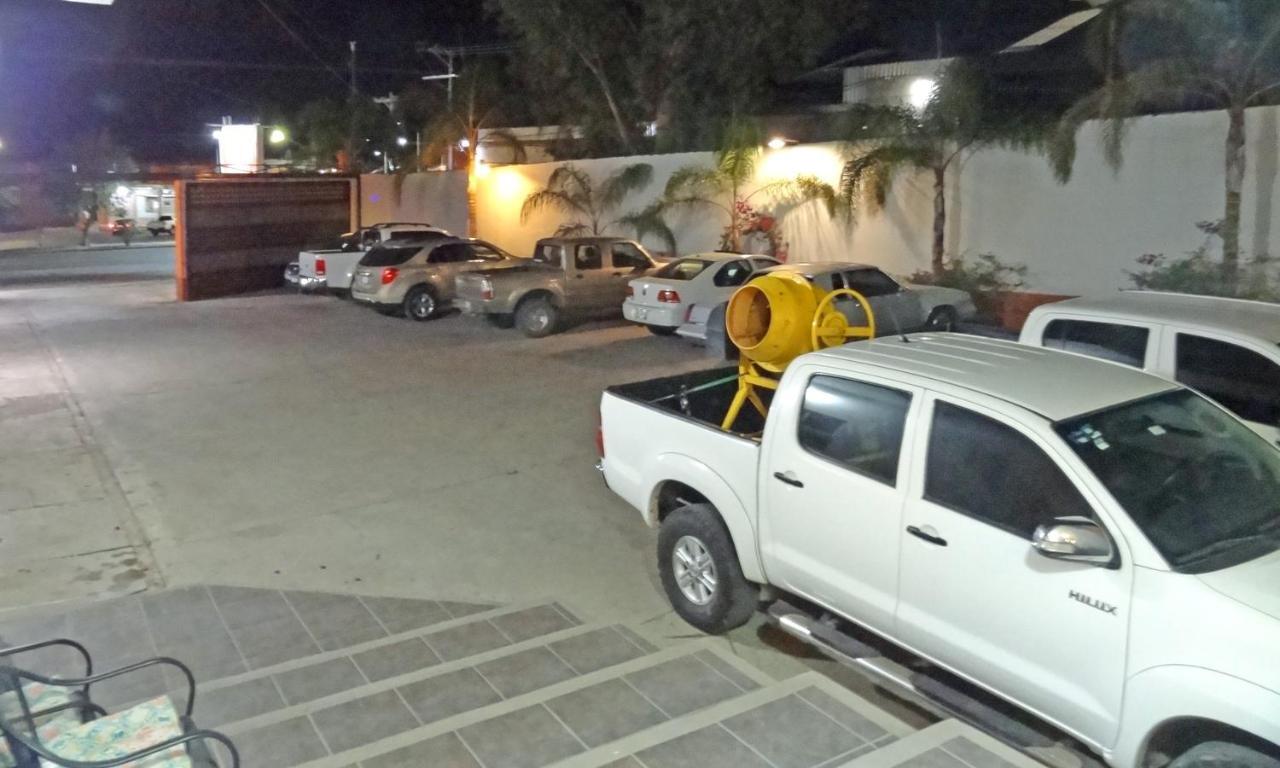 Hotel San Miguel Penjamo Exterior photo